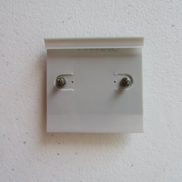 Ballet Multi color Stones Crystals Geometrical Shapes Motifs Stud Earrings - Picture 5 of 7